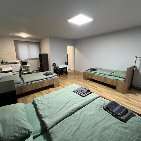 Apartment Malata For Groups Budapest